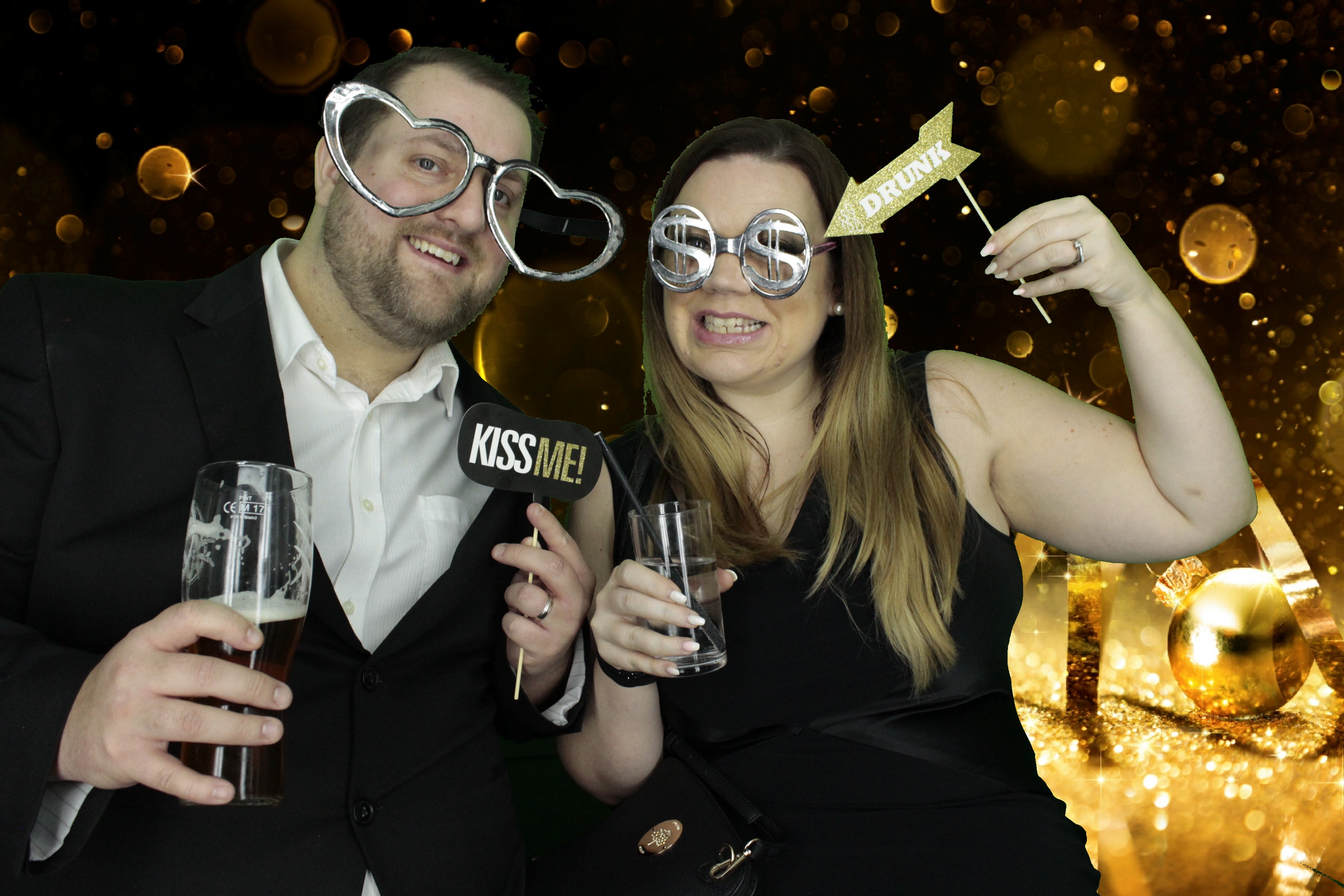 New Years Eve Party Silvermere | View more photos from the event at gallery.myphotoboothexperience.co.uk/u/MyPhotoBoothExperienceLtd/New-Years-Eve-Party-Silvermere